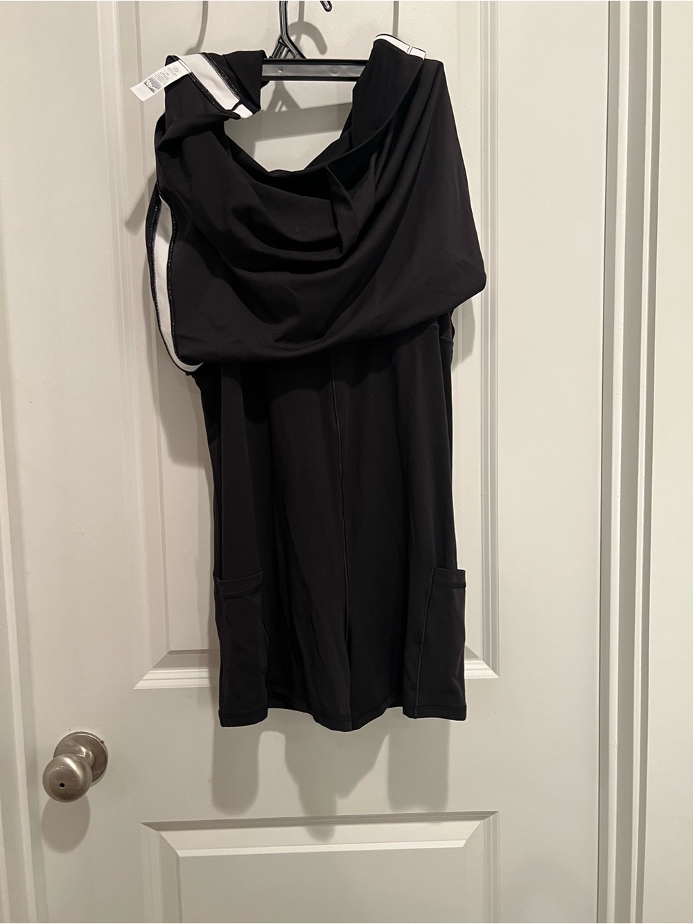 Offline Athletic Dress - Picture 10 of 11